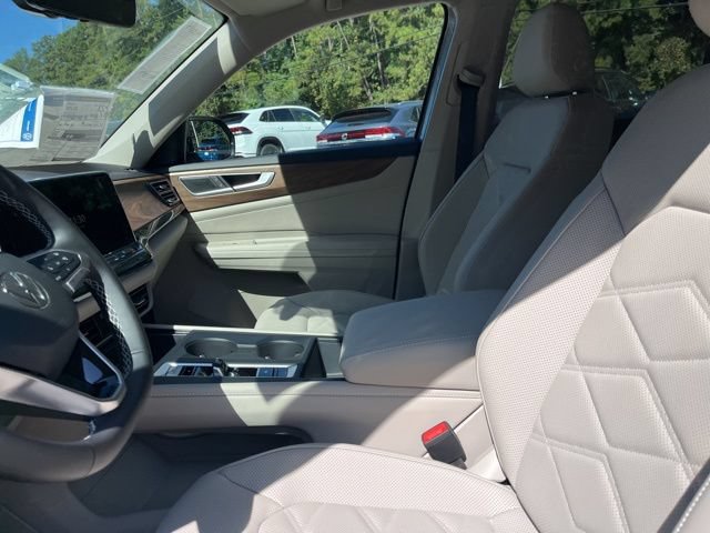 New 2026 Volkswagen Atlas SE FWD image 9