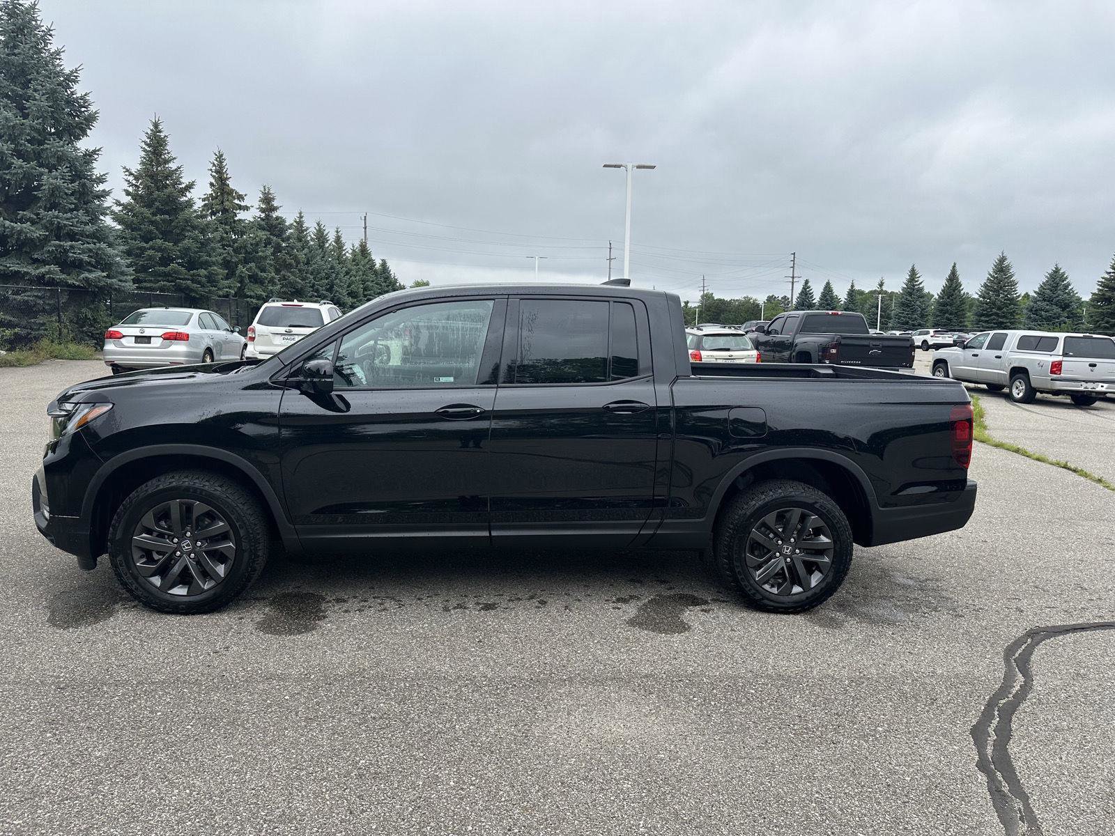 New 2026 Honda Ridgeline Sport image 5