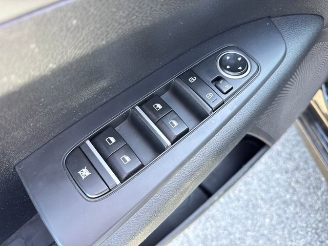 Used 2019 Kia Forte LXS image 23