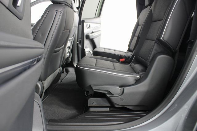 New 2026 Buick Enclave Sport Touring image 18