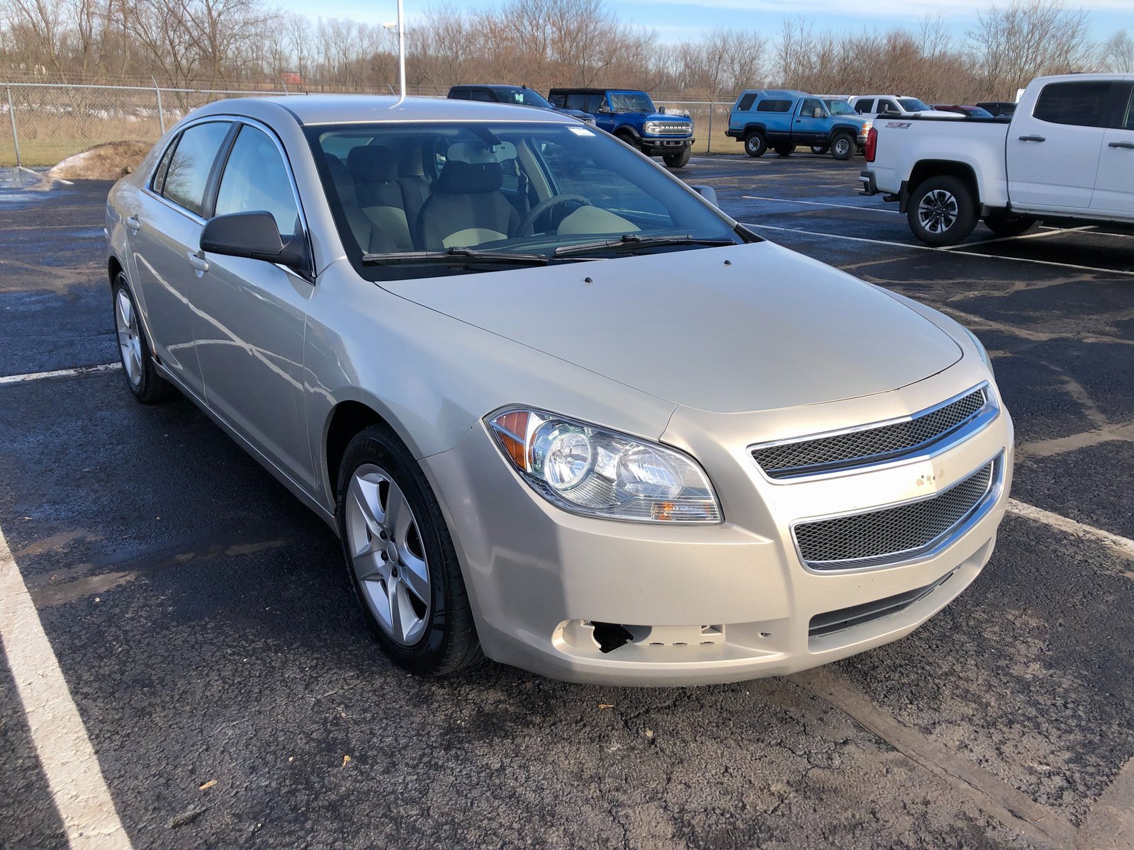 Used 2011 Chevrolet Malibu LS image 3