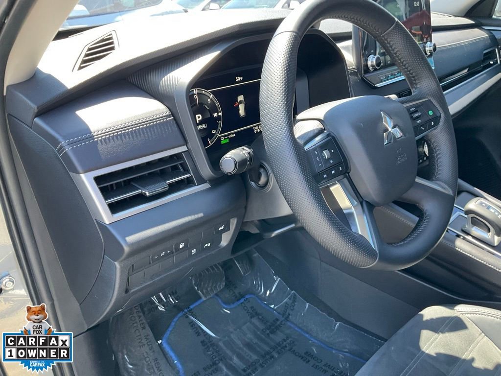 Used 2024 Mitsubishi Outlander SE image 19