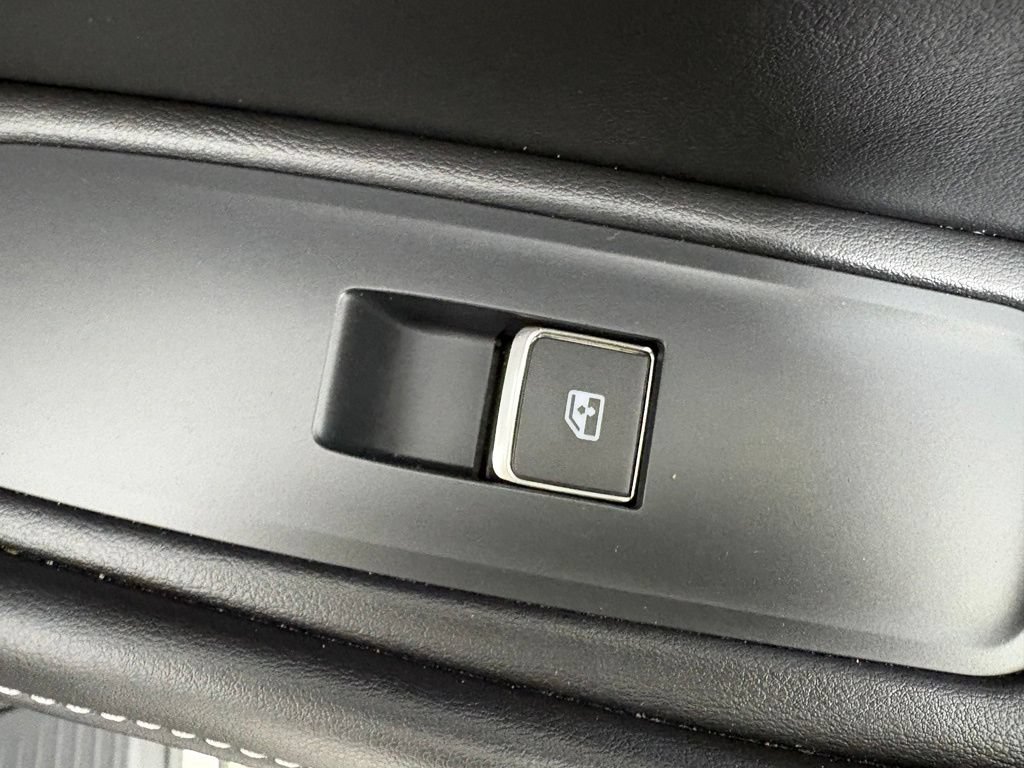 Used 2025 INFINITI QX60 Luxe FWD image 49