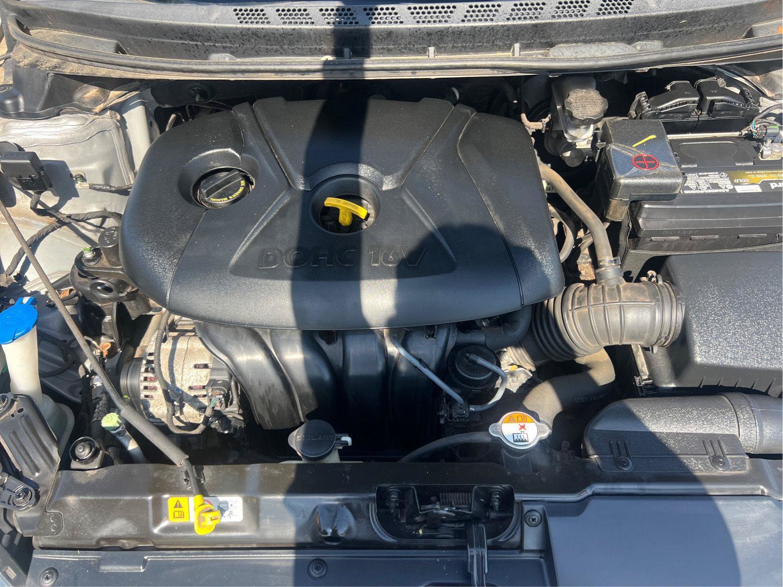 Used 2013 Hyundai Elantra GLS w/ Preferred Pkg FWD image 27