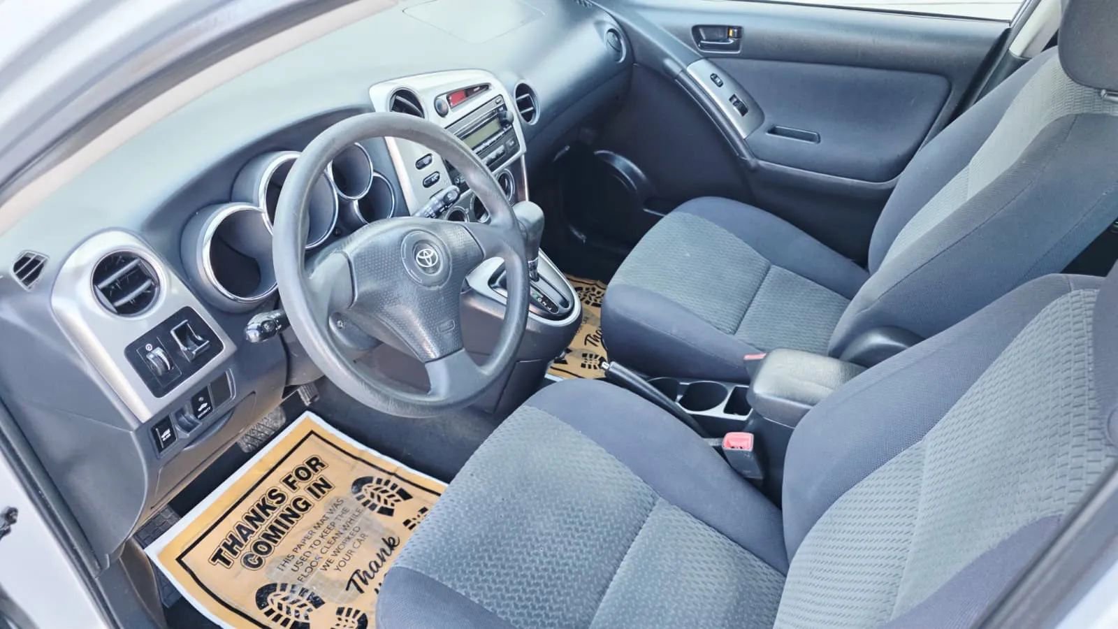 Used 2006 Toyota Matrix XR image 9