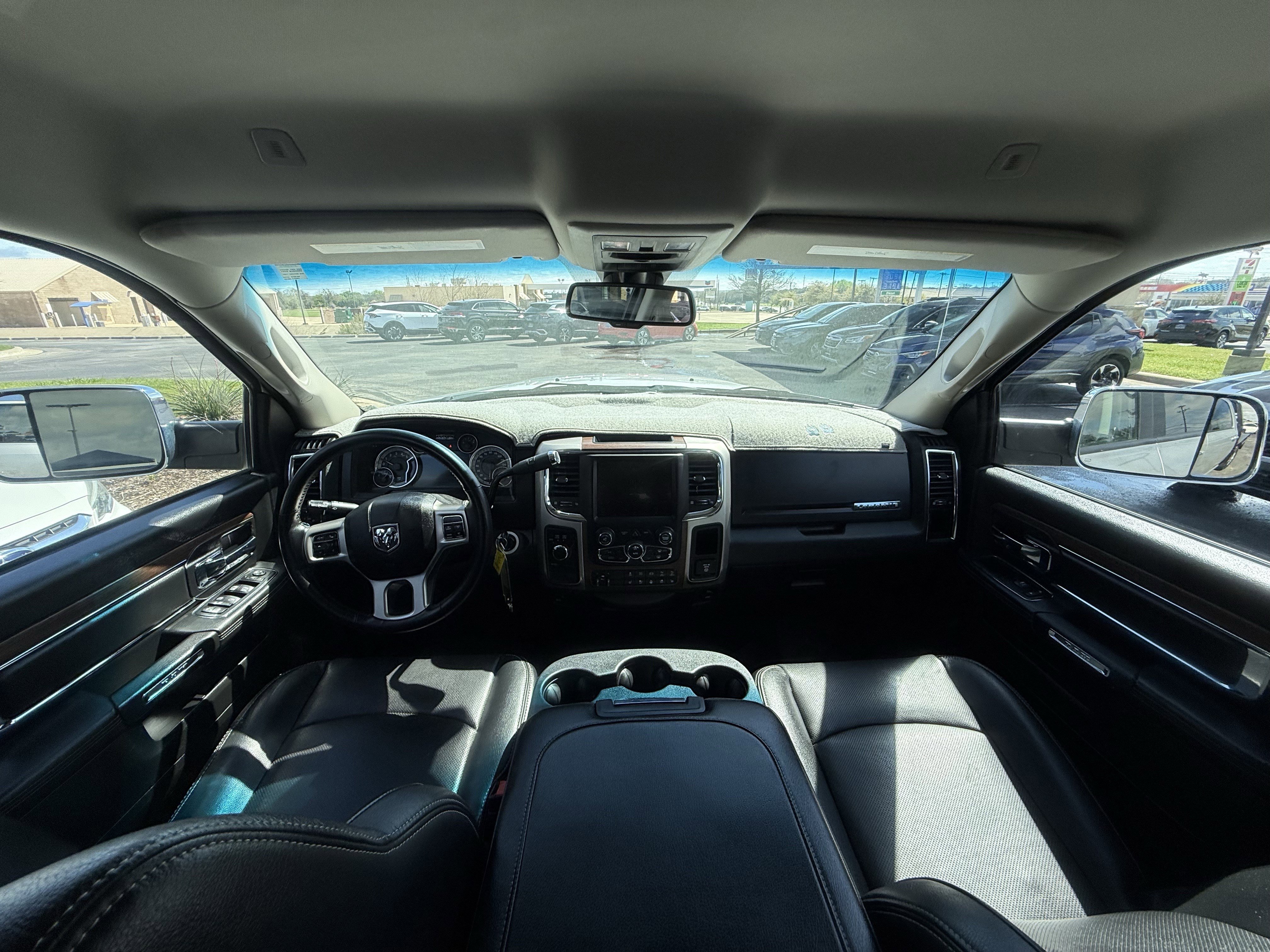 Used 2017 RAM 2500 Laramie image 18