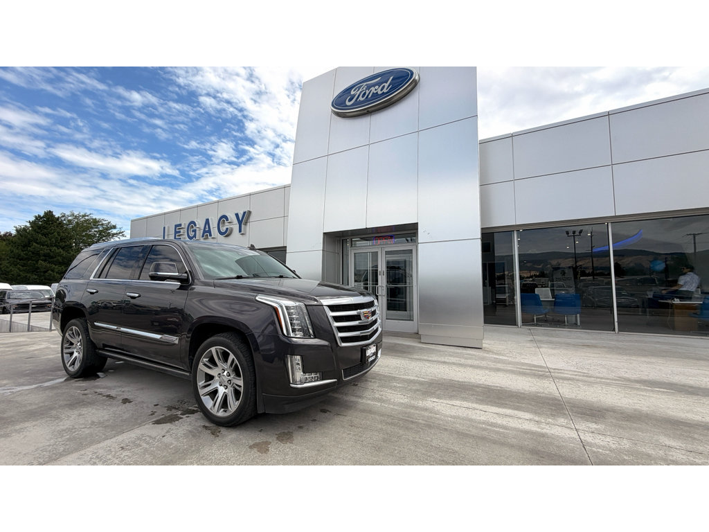 Used 2016 Cadillac Escalade Premium AWD/4WD image 21