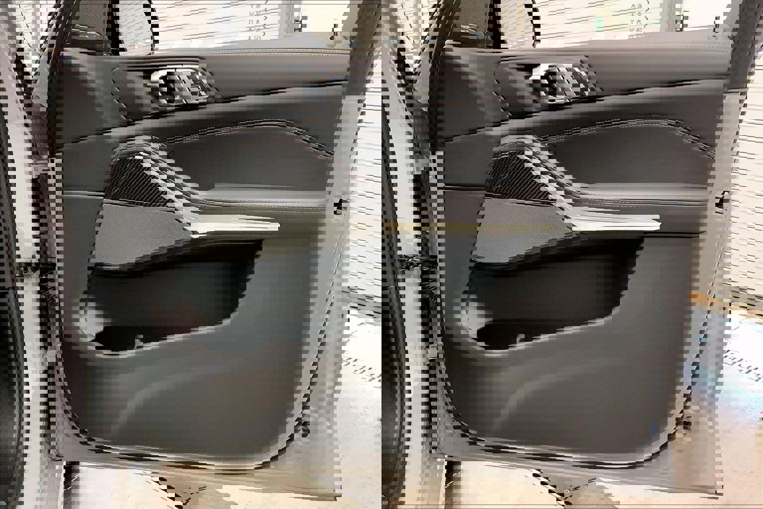 Used 2024 BMW X5 M60i image 29