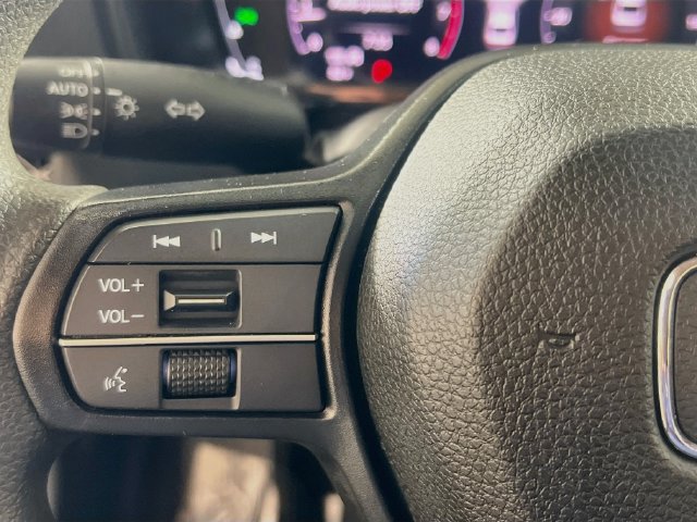 Used 2023 Honda Accord EX image 17