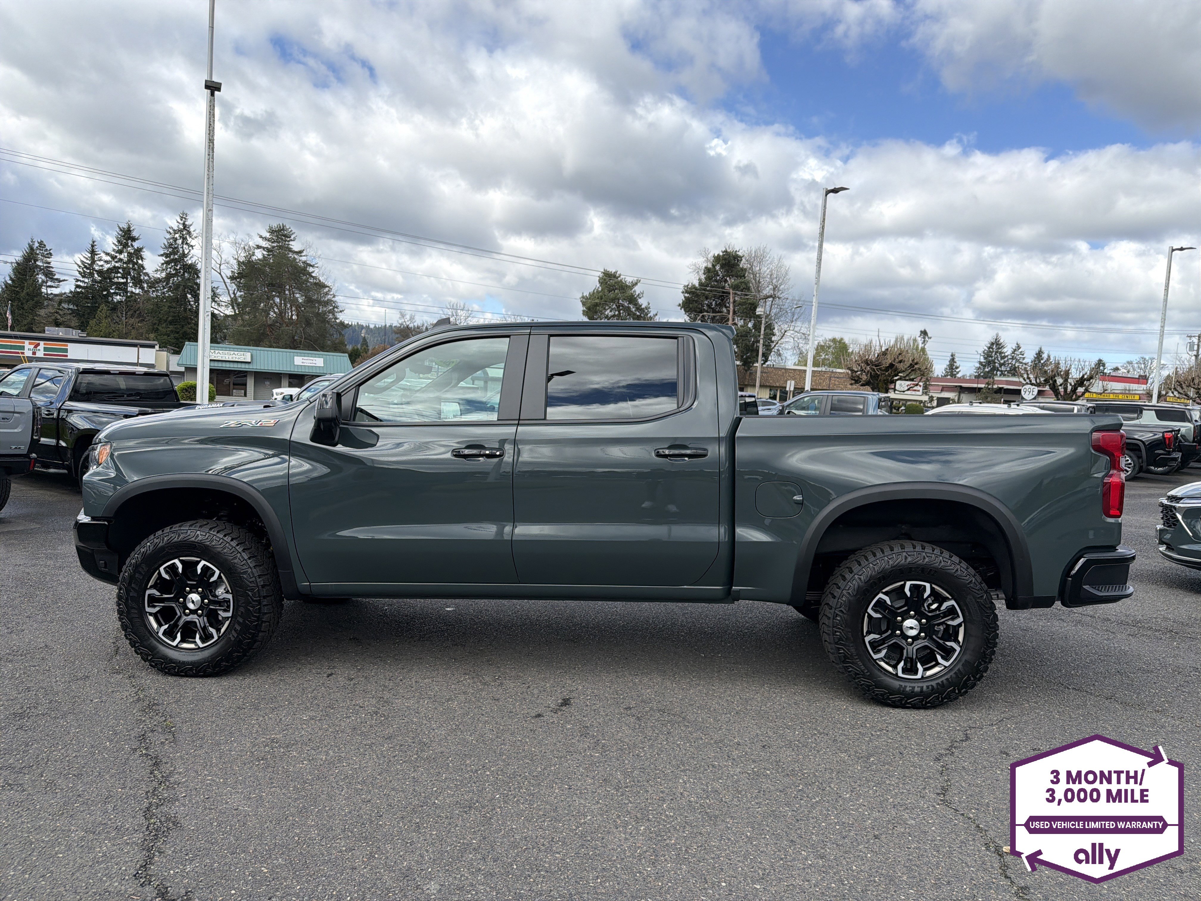 Used 2026 Chevrolet Silverado 1500 ZR2 image 2