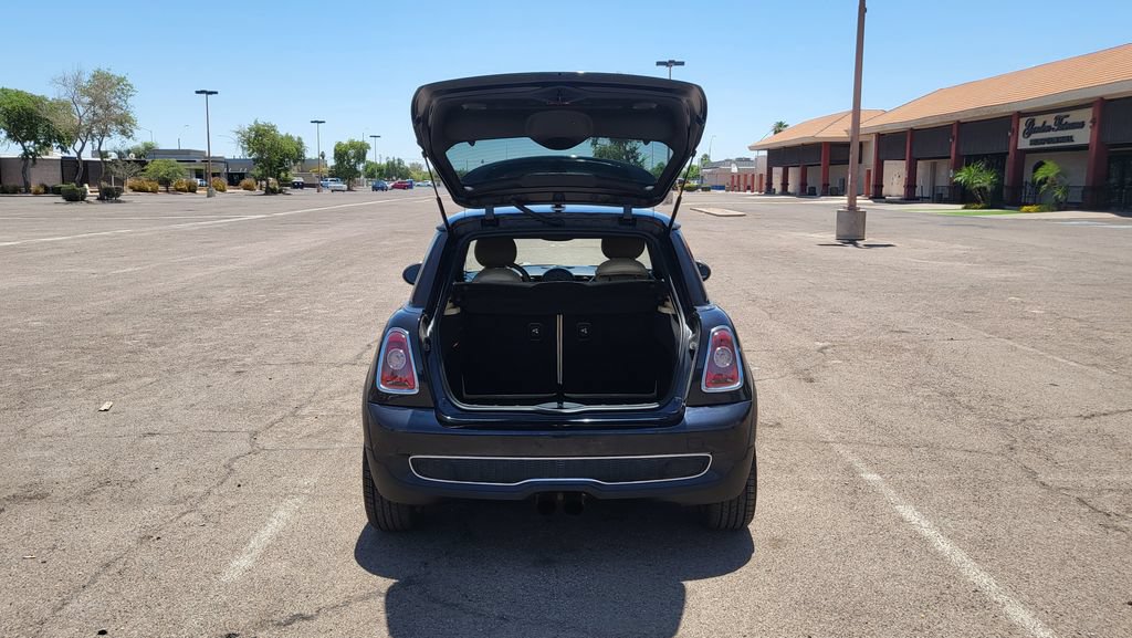 Used 2009 MINI Cooper John Cooper Works FWD image 12