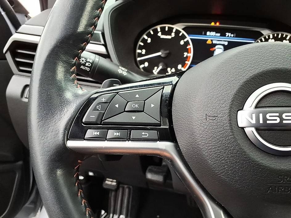 Used 2023 Nissan Altima 2.5 SR w/ SR Premium Package FWD image 26