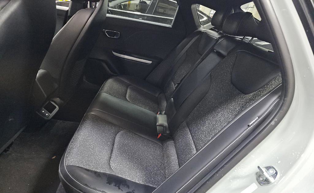 Used 2025 Kia K4 GT-Line image 11