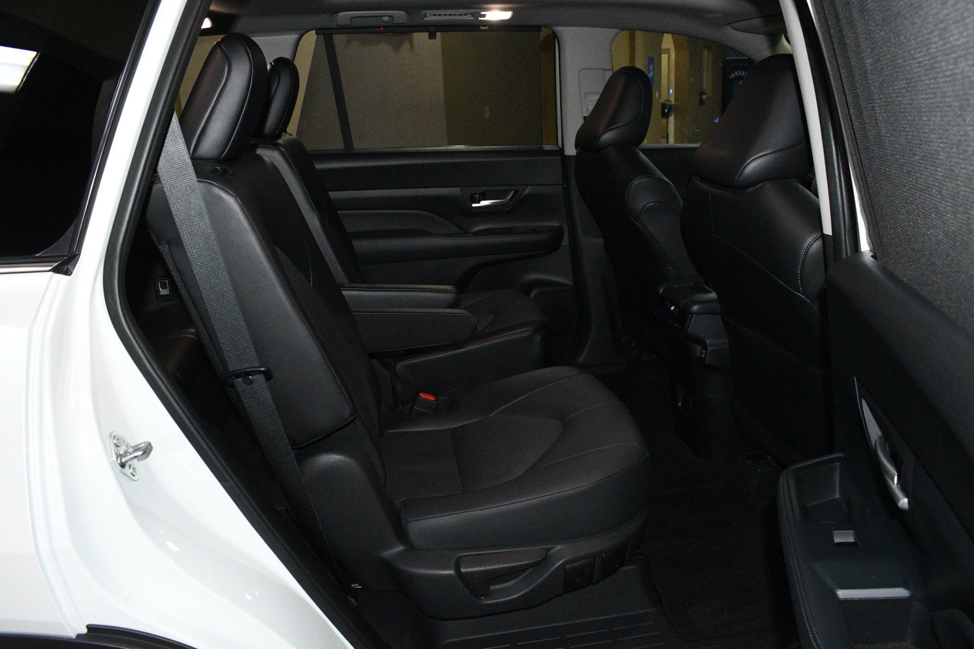 Used 2024 Toyota Grand Highlander FWD image 48