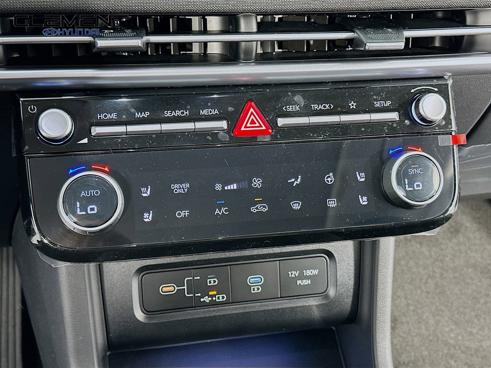 New 2026 Hyundai Tucson Limited image 19