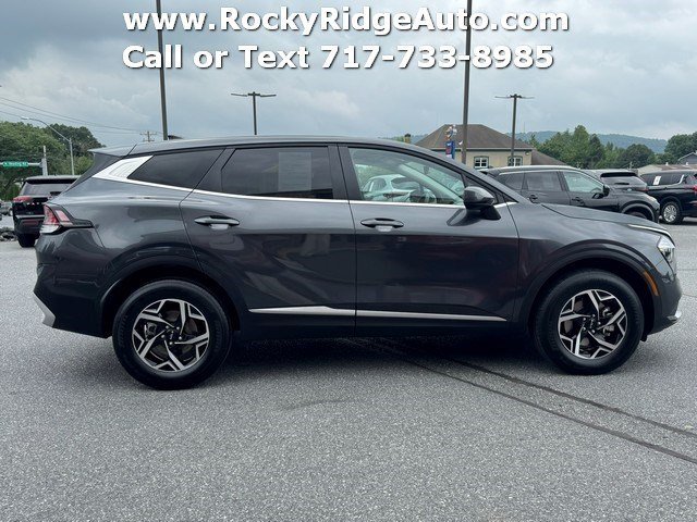 Used 2023 Kia Sportage LX AWD/4WD image 8