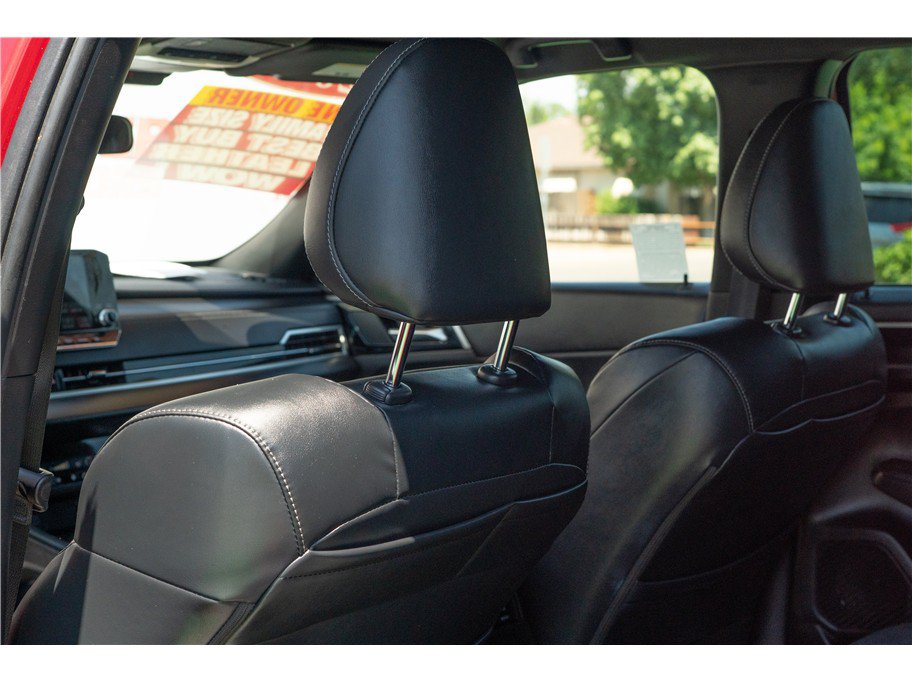 Used 2023 Mitsubishi Outlander SE Black Edition AWD/4WD image 28