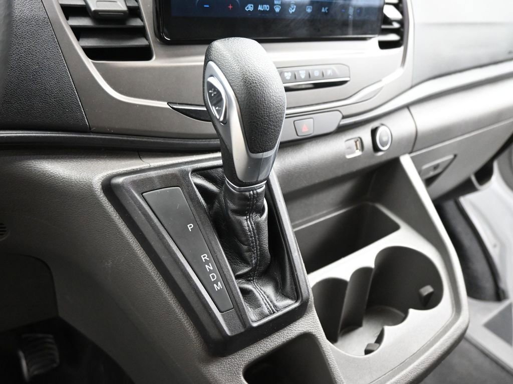 Certified 2022 Ford Transit 350 XLT image 15