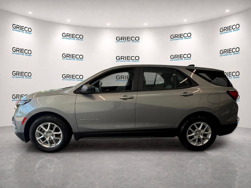 Certified 2024 Chevrolet Equinox LS w/ Driver Confidence II Package FWD image 4