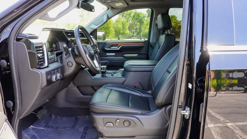 Used 2023 GMC Sierra 1500 Denali AWD/4WD image 16