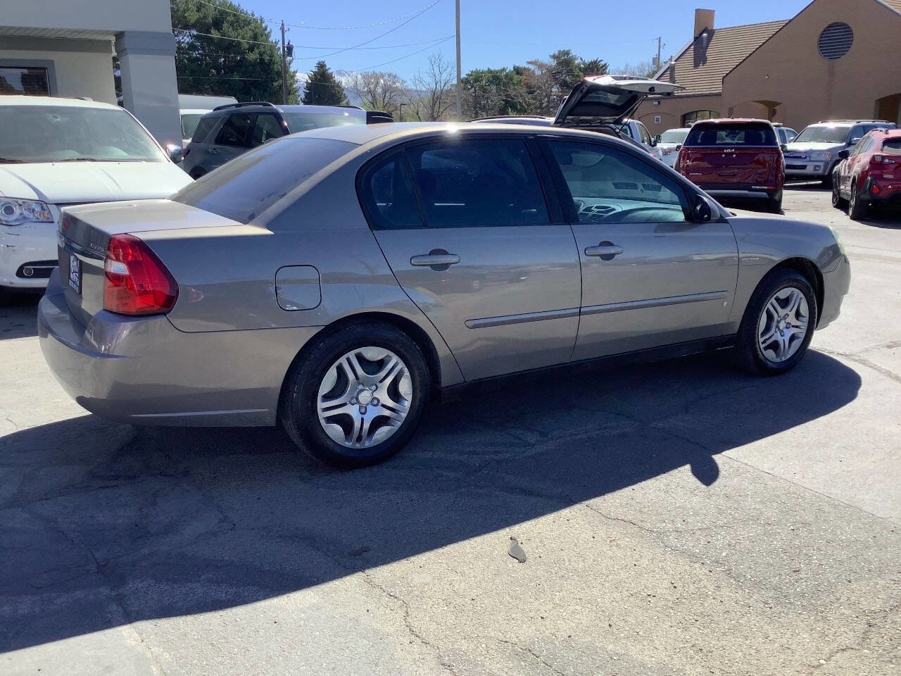 Used 2007 Chevrolet Malibu LS FWD image 11
