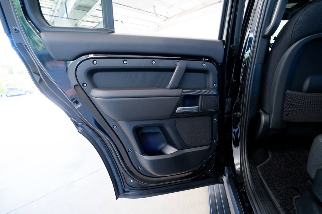 Used 2026 Land Rover Defender 130 X AWD/4WD image 45