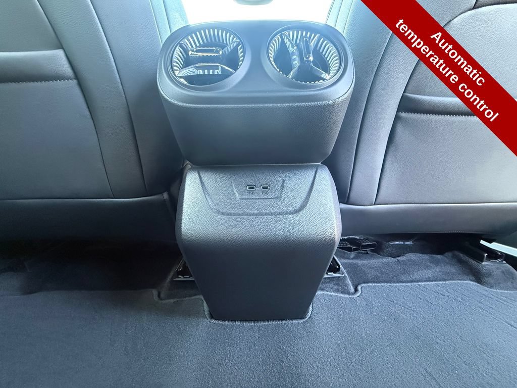 Used 2024 Chevrolet Blazer EV LT AWD/4WD image 40