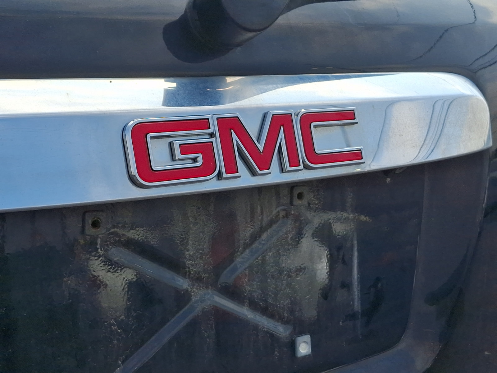 Used 2016 GMC Acadia SLE AWD/4WD image 28