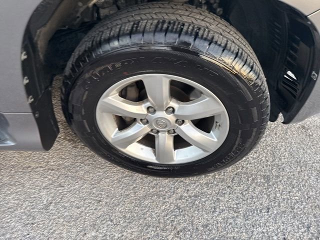 Used 2011 Lexus GX 460 w/ Comfort Plus Pkg image 11