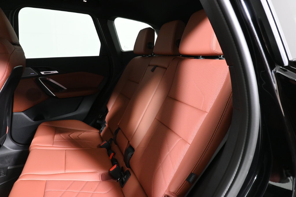 New 2027 BMW X1 xDrive28i AWD/4WD image 4