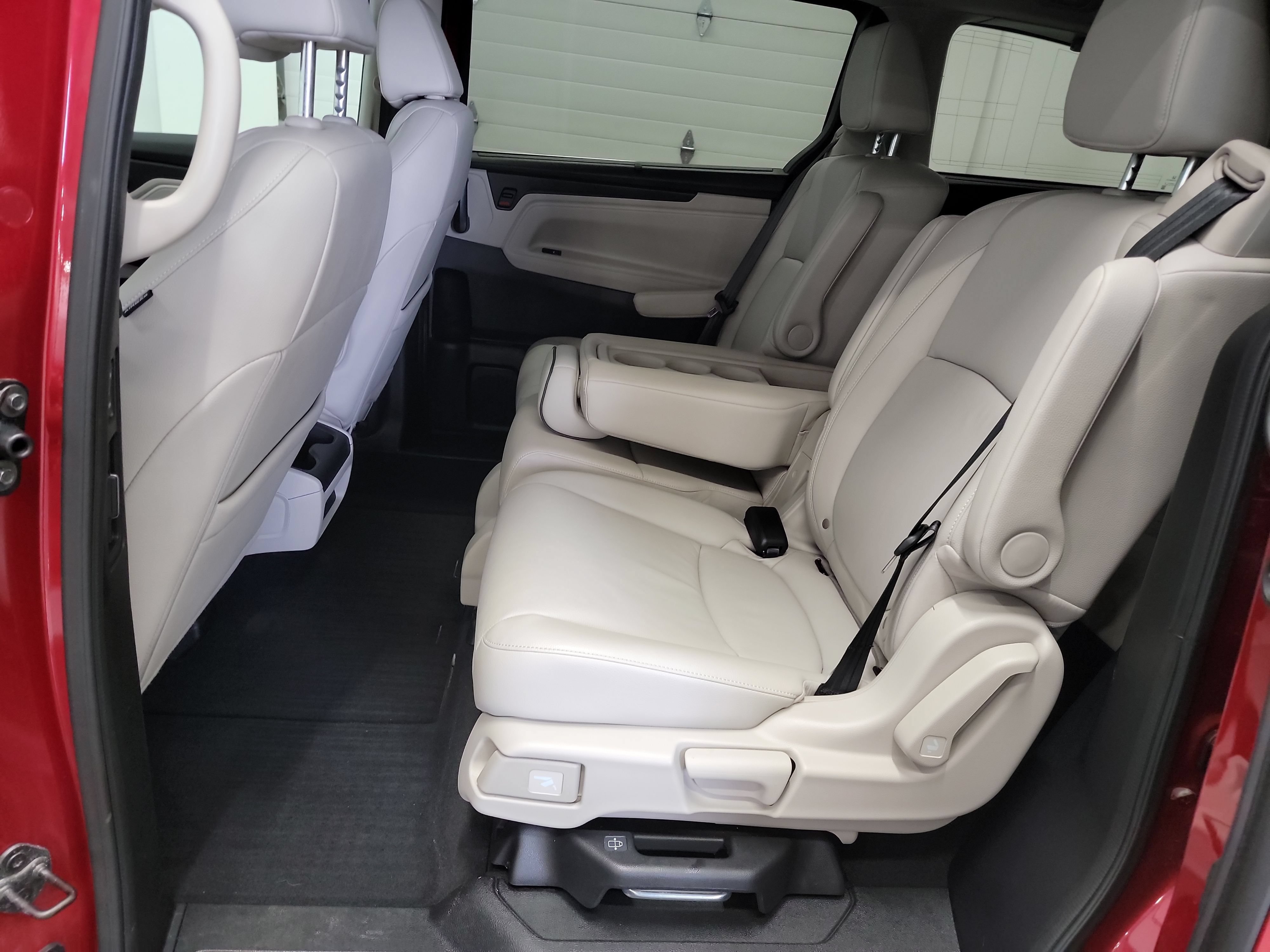 Used 2025 Honda Odyssey EX-L image 27