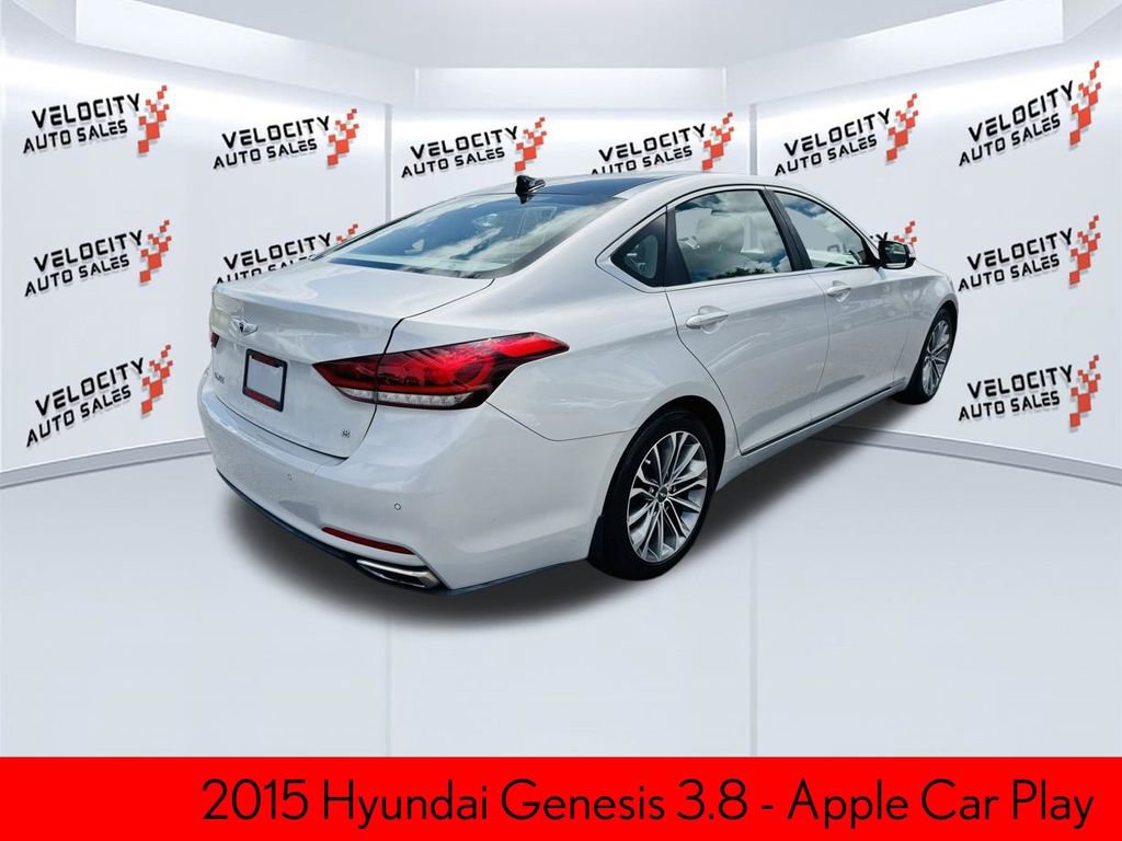 Used 2015 Hyundai Genesis 3.8 w/ Option Group 03 image 3