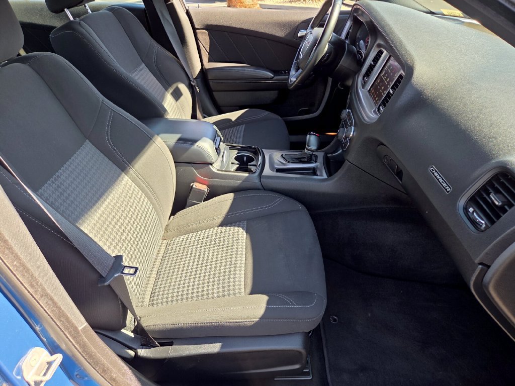 Used 2023 Dodge Charger SXT w/ Blacktop Package RWD image 15
