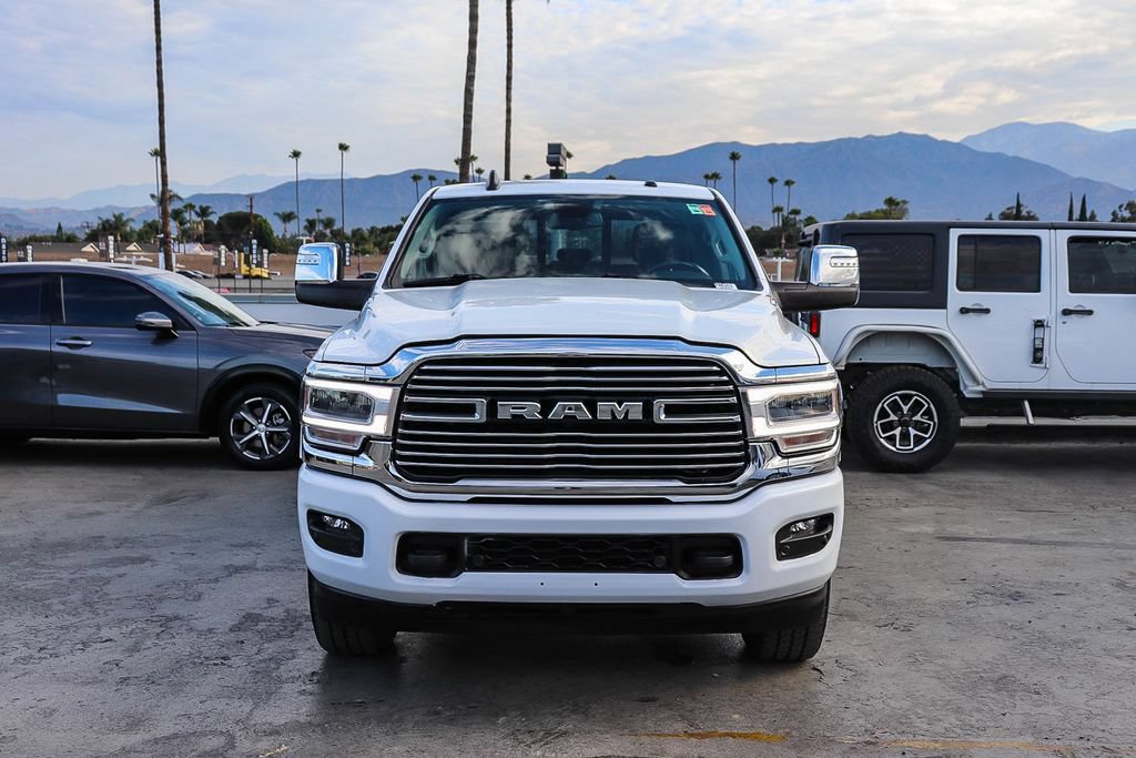 Used 2024 RAM 2500 Laramie AWD/4WD image 3