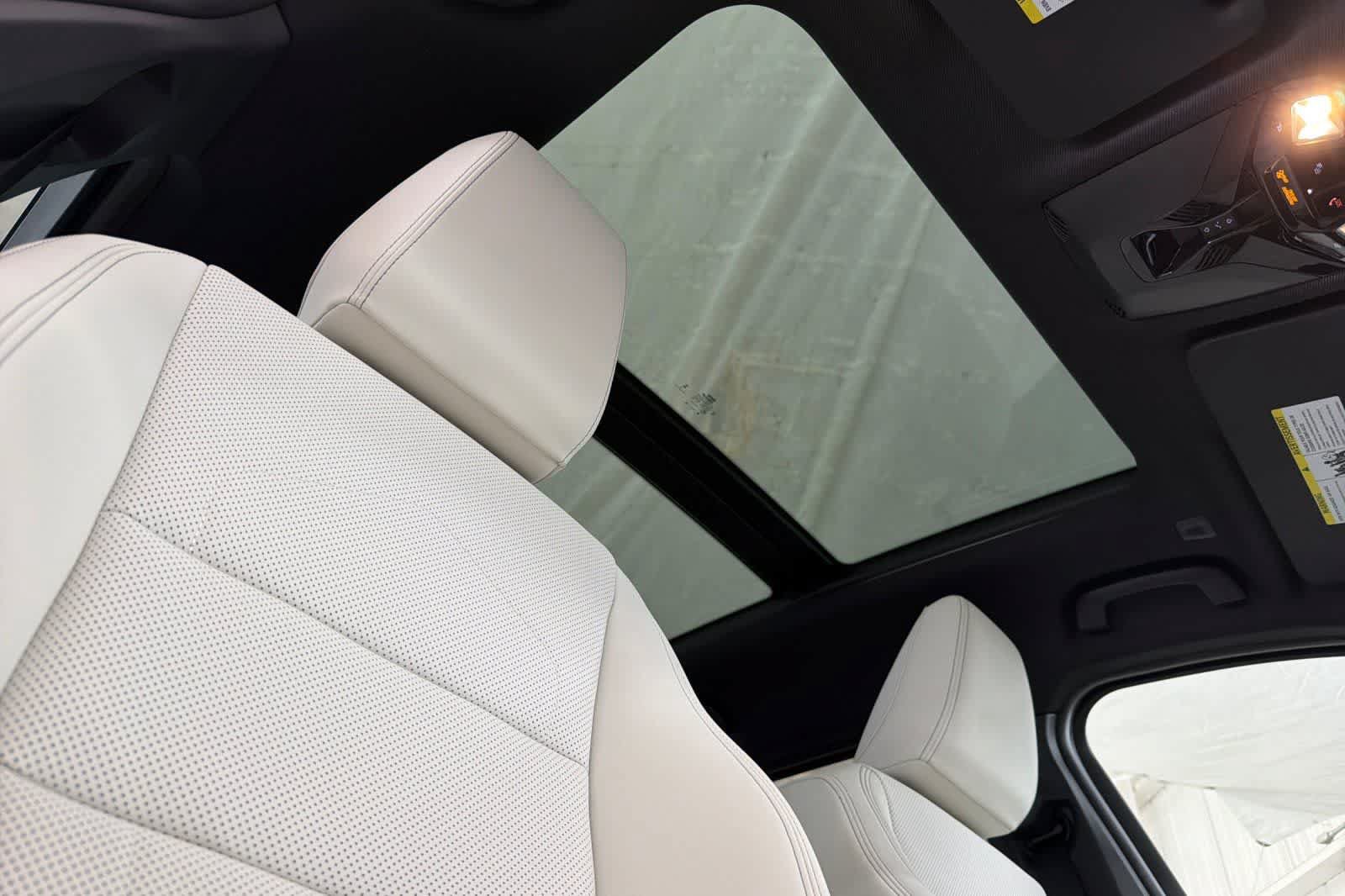 New 2026 BMW X1 xDrive28i w/ Convenience Package AWD/4WD image 17