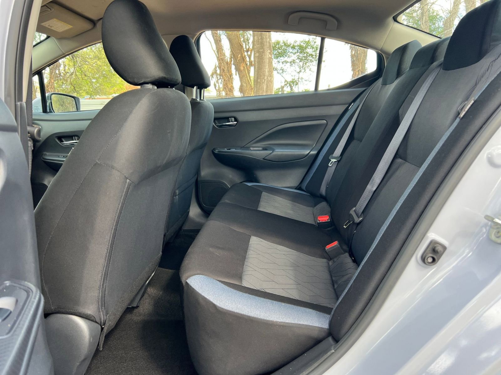 Used 2025 Nissan Versa SV FWD image 22