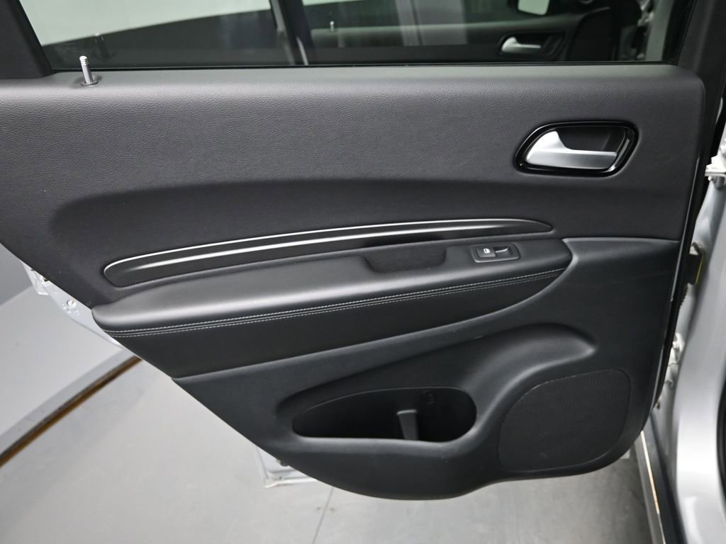 Used 2024 Dodge Durango SXT w/ Trailer Tow Group IV image 15