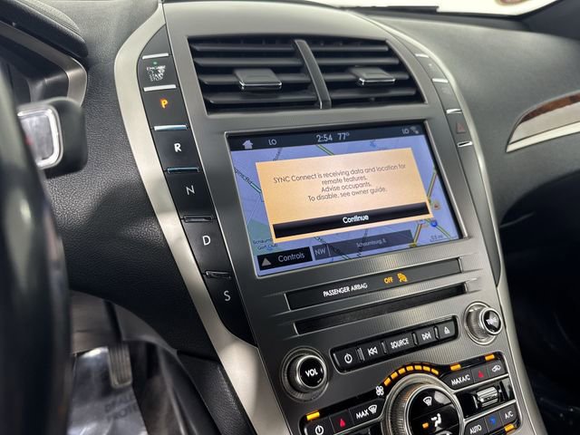 Used 2017 Lincoln MKZ Reserve FWD image 18