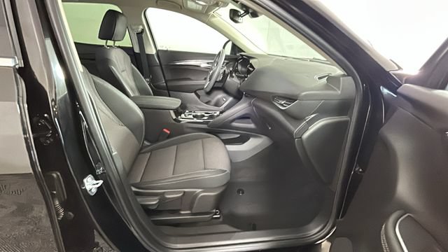 Used 2023 Buick Envision Preferred AWD/4WD image 31
