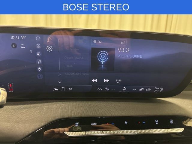 Used 2025 Buick Enclave Preferred image 21