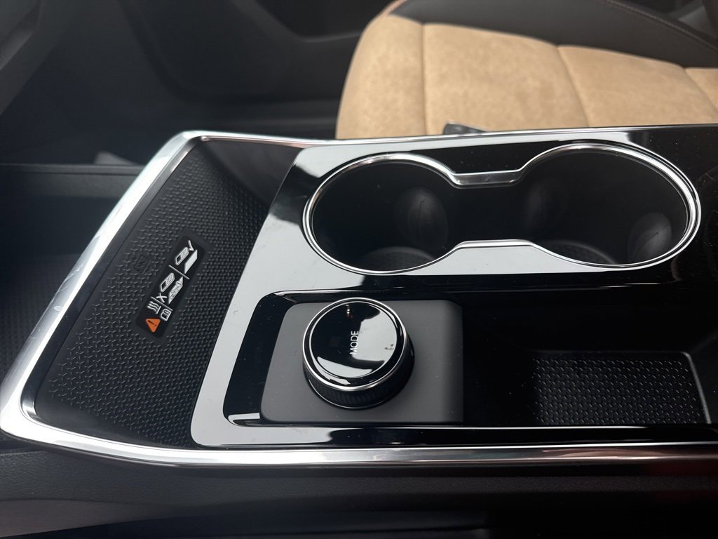 New 2026 Chevrolet Equinox ACTIV w/ Convenience Package III image 27