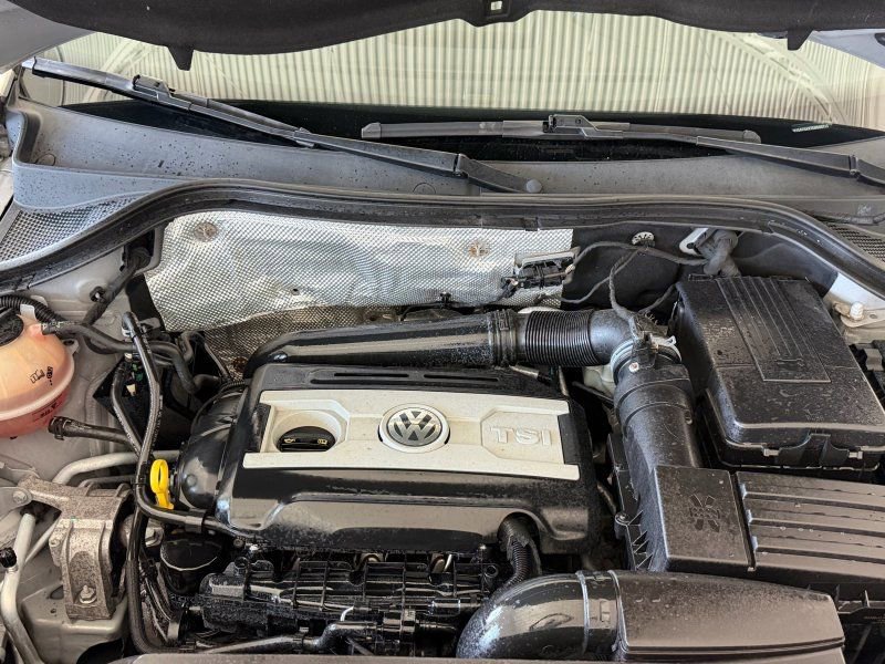 Used 2014 Volkswagen Tiguan SE FWD image 27