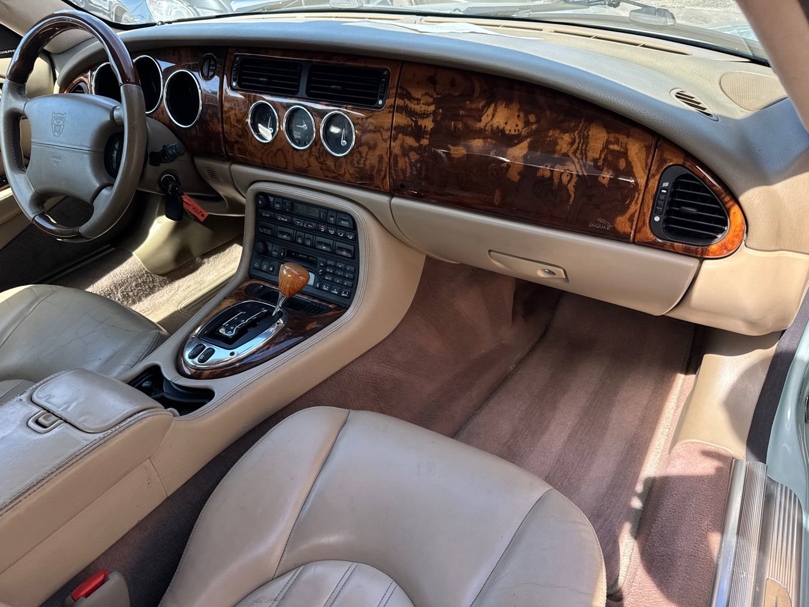 Used 2006 Jaguar XK8 Convertible image 11