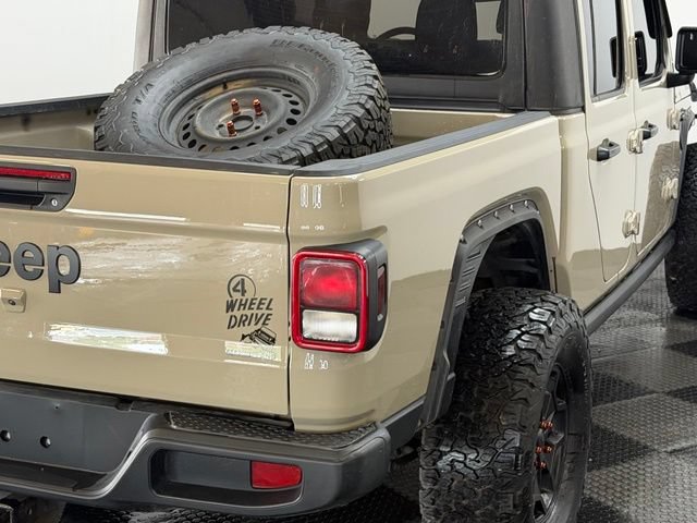 Used 2022 Jeep Gladiator Sport AWD/4WD image 13