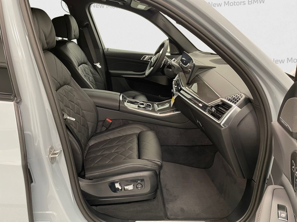 New 2026 BMW X5 M60i AWD/4WD image 15