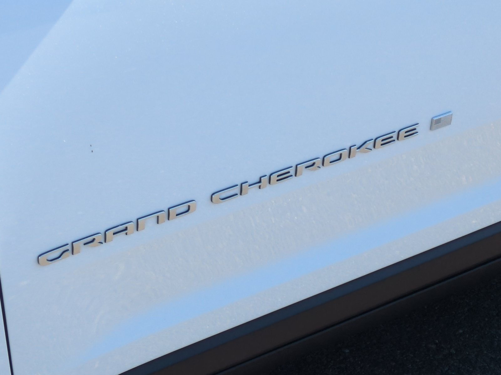 New 2026 Jeep Grand Cherokee Limited w/ Luxury Tech Group II AWD/4WD image 24