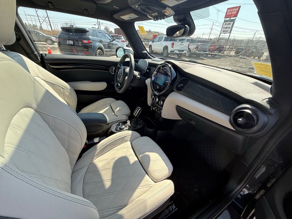 Used 2022 MINI Cooper SE image 13