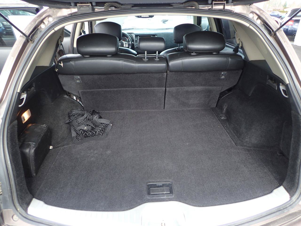 Used 2004 INFINITI FX35 AWD w/ Touring Pkg image 11