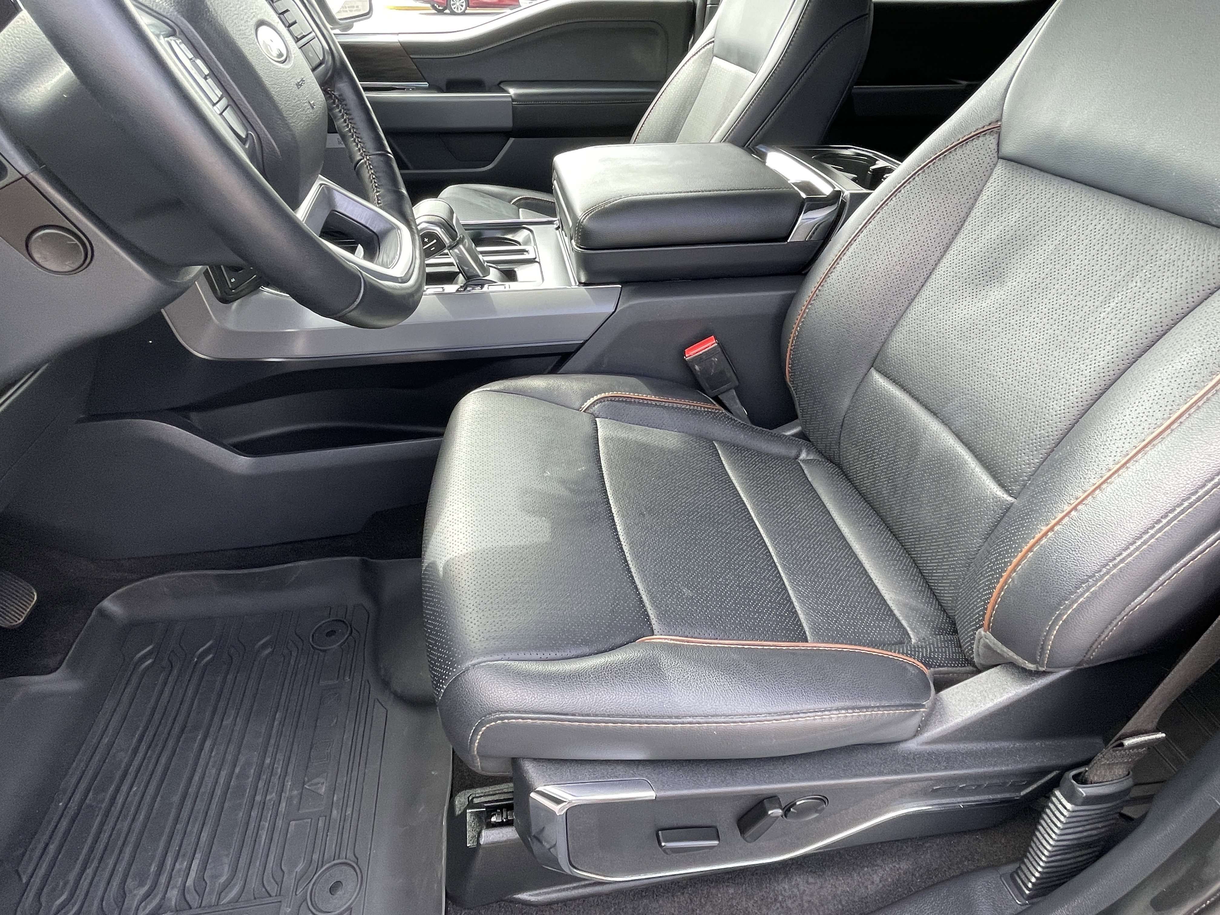 Used 2024 Ford F150 Lariat w/ Bed Utility Package image 20