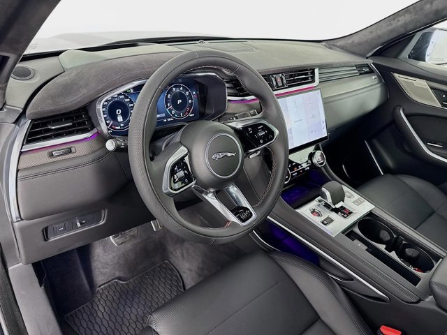 New 2026 Jaguar F-PACE SVR image 9